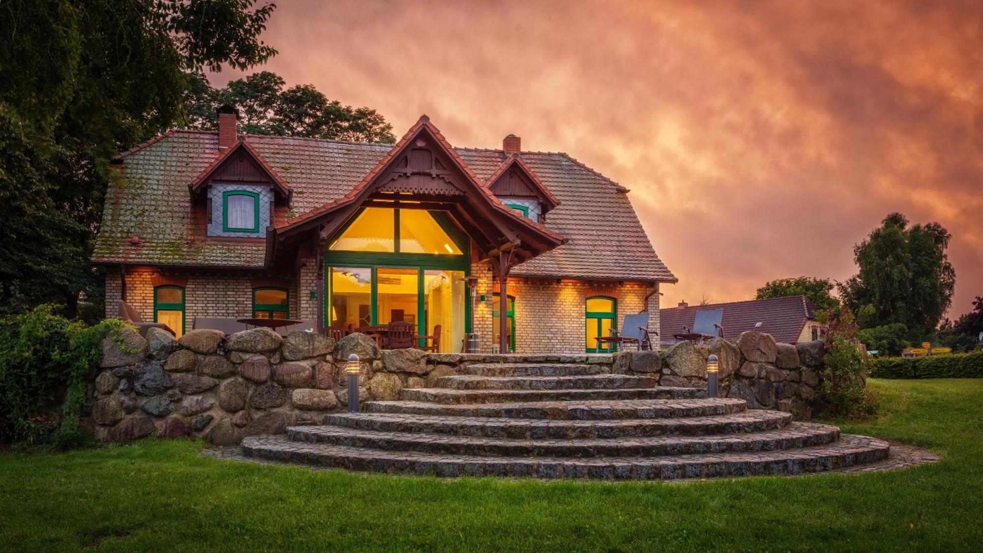 J1 Idyllisches Ferienhaus Mit Seeblick Julchendorf Buitenkant foto