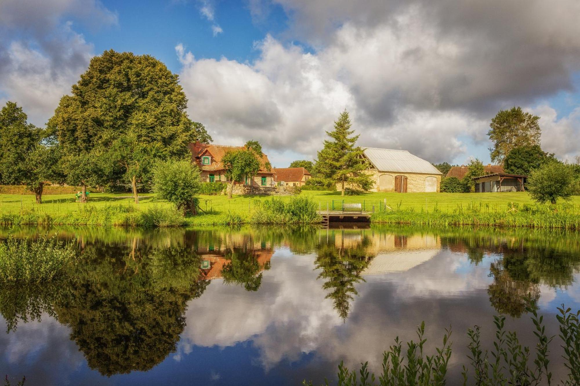 J1 Idyllisches Ferienhaus Mit Seeblick Julchendorf Buitenkant foto